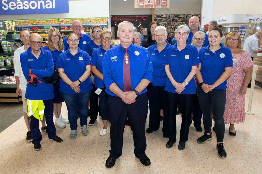 Tesco Workers Reading